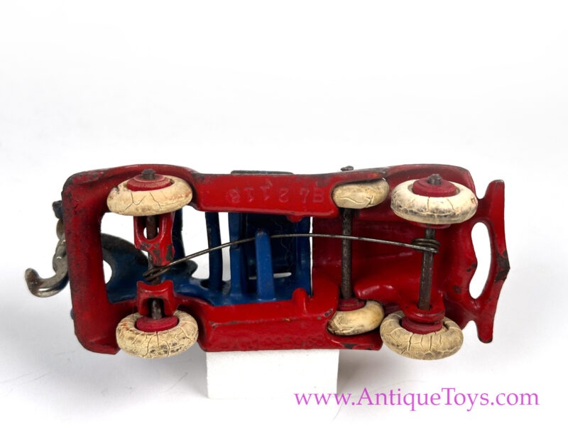 Hubley Cast Iron Tow Truck with Rubber Tires for Sale - Image 3