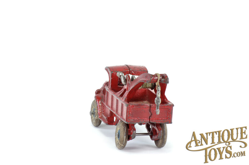 Champion Hardware Co. Red Cast Iron Tow Truck 8.5" for Sale - Image 4