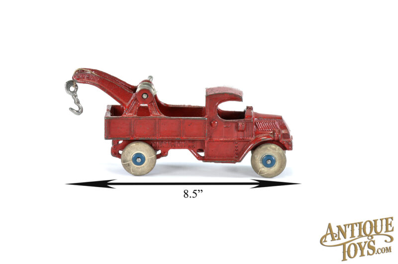 Champion Hardware Co. Red Cast Iron Tow Truck 8.5" for Sale - Image 7