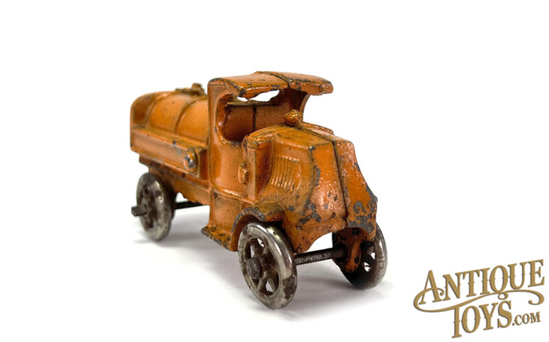 Hubley Cast Iron Gas Tanker Truck 4" for Sale - Image 4