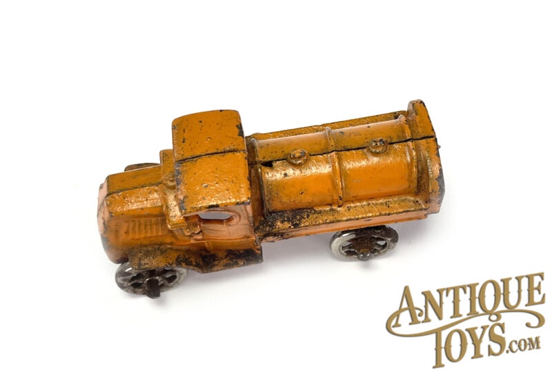Hubley Cast Iron Gas Tanker Truck 4" for Sale - Image 2