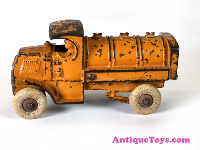 Cast Iron Gas Tanker from Hubley <FONT COLOR="ff000">*SOLD*</font> - Image 5