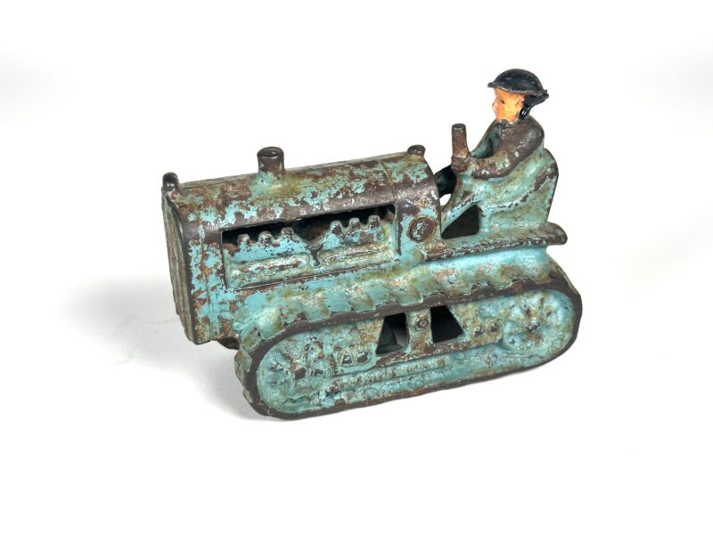 Hubley Cast Iron Tractor - Image 6