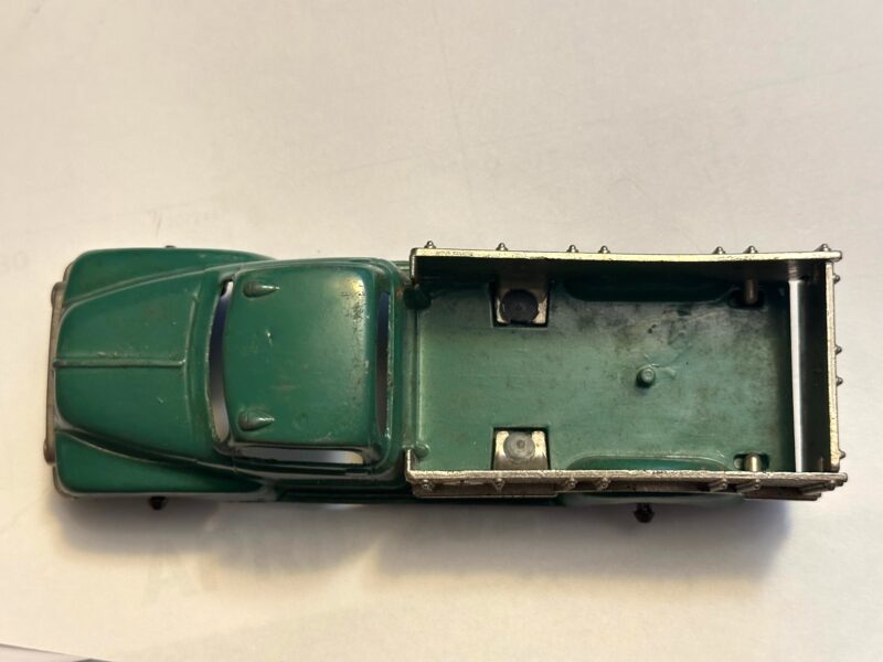 Hubley 1950s Stake Truck Diecast - Image 5