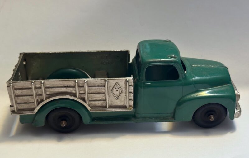 Hubley 1950s Stake Truck Diecast - Image 3