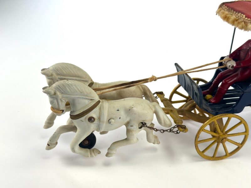 Kenton Cast Iron Surrey with Rider Toy - Image 5