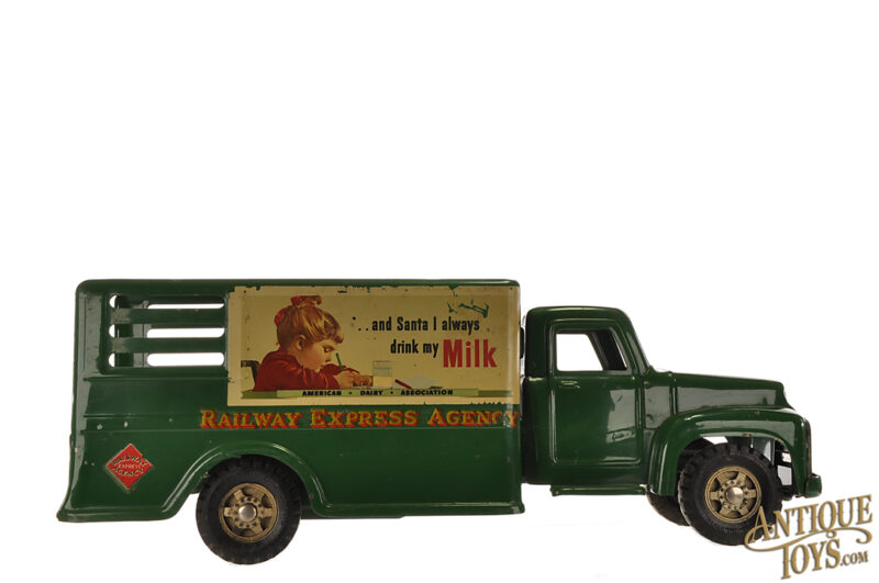 Buddy L Pressed Steel No. 3753P Railway Express Milk & Ice Cream Delivery Truck for Sale - Image 2