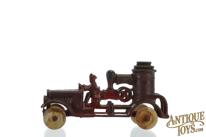 Arcade Cast Iron Red Fire Pumper Truck for Sale - Image 5