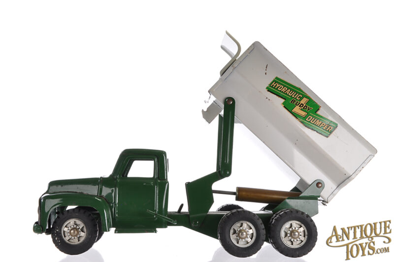 Buddy L ca. 1950s Pressed Steel No. 3859 Hydraulic Dumper Grain Dump Truck Green and White for Sale - Image 2