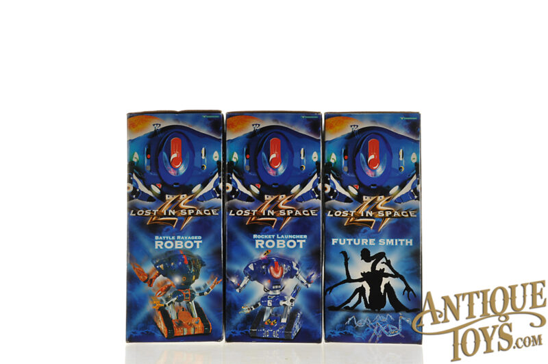 Trendmasters Lost in Space 3 Action Figures Boxed, Blockbuster VHS Tape, & Sweepstakes Advertising Promo Set for Sale - Image 13