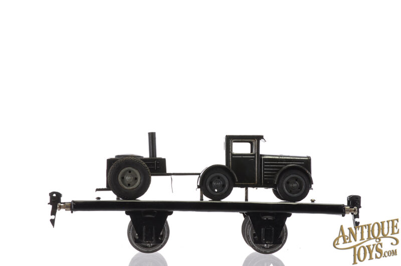 Tippco Post-War Military Tractor with Canteen Trailer on Marklin Gauge 1 Platform Train Car for Sale - Image 2