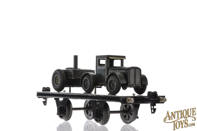 Tippco Post-War Military Tractor with Canteen Trailer on Marklin Gauge 1 Platform Train Car for Sale - Image 4