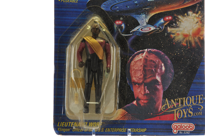 Galoob No. 5340 Star Trek the Next Generation Lieutenant Worf Action Figure Carded for Sale - Image 5