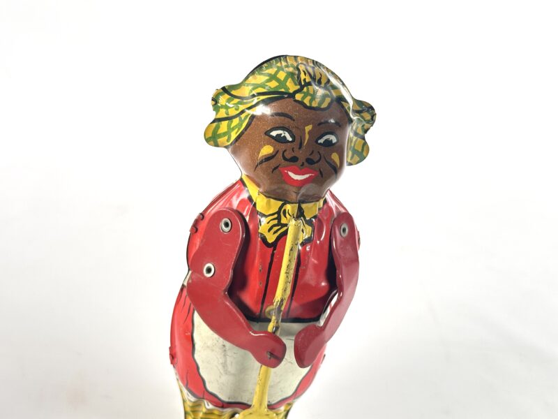 Lindstrom Black Housekeeper Windup Tin Toy - Image 2