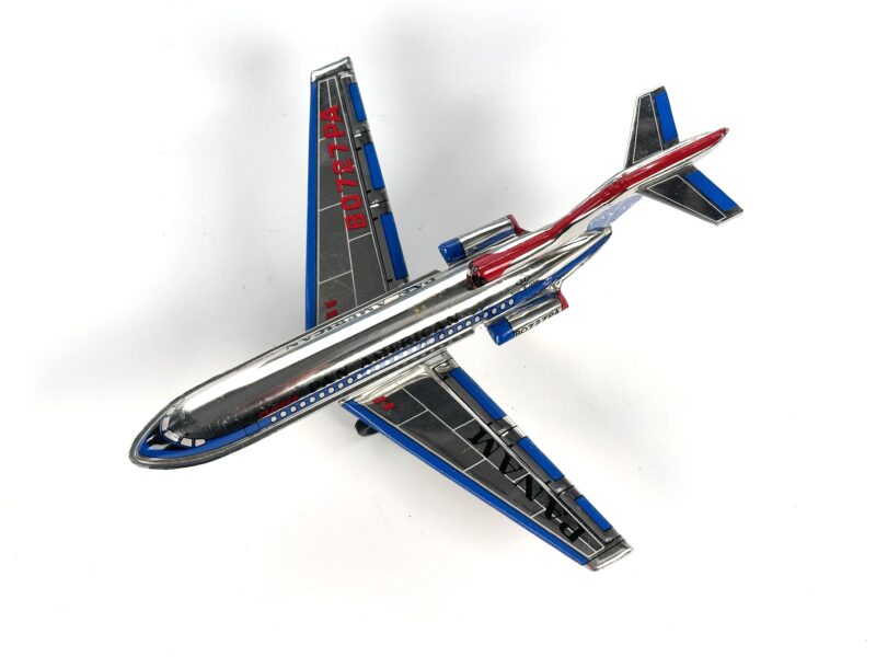 Boeing 727 Tin Airplane Toy, Japan For Sale - Image 5