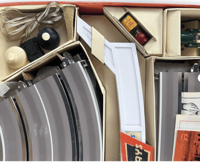 Scalextric VIP Race Track Slot Car Set for Sale - Image 4