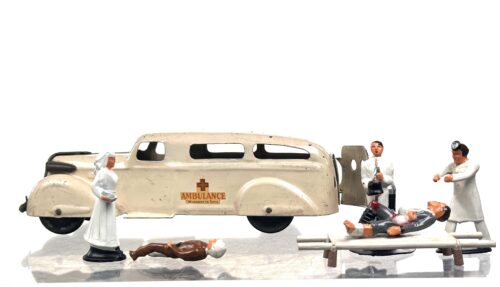 Wyandotte Ambulance Steel Toy with Medics Toy