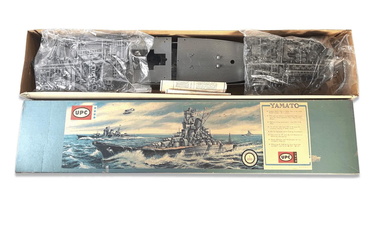YAMATO 1/250 プラスチックモデルキット Yamato-model-kit-1-250-
