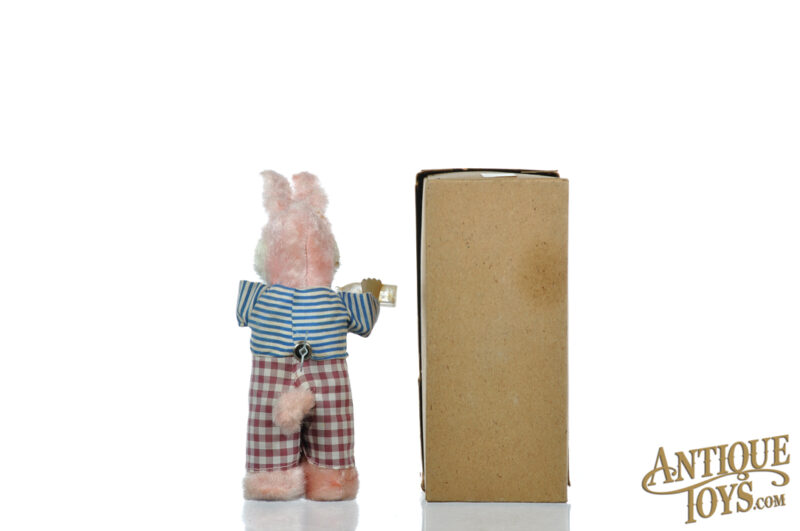 ALPS ca. 1950s Mechanical "Thirsty Rabbit" in Box for Sale - Image 3