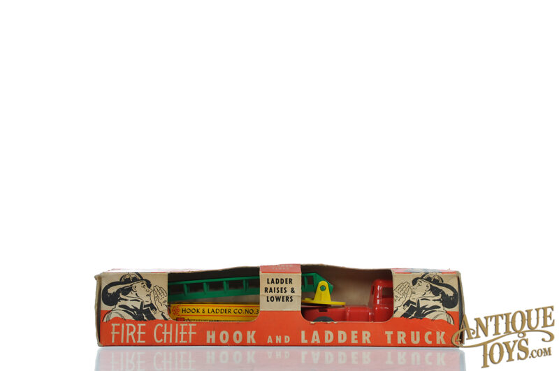 Wyandotte Pressed Steel No. 457 Fire Chief Hook & Ladder Truck Boxed for Sale - Image 5