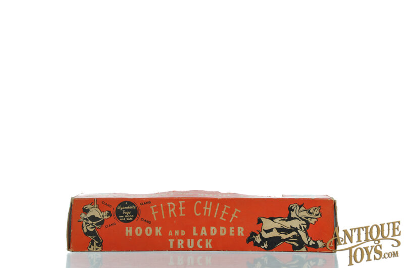 Wyandotte Pressed Steel No. 457 Fire Chief Hook & Ladder Truck Boxed for Sale - Image 6