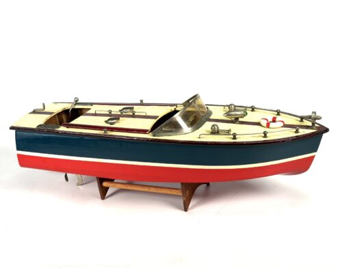 Electric Japanese 1950s Boat- SM for Sale