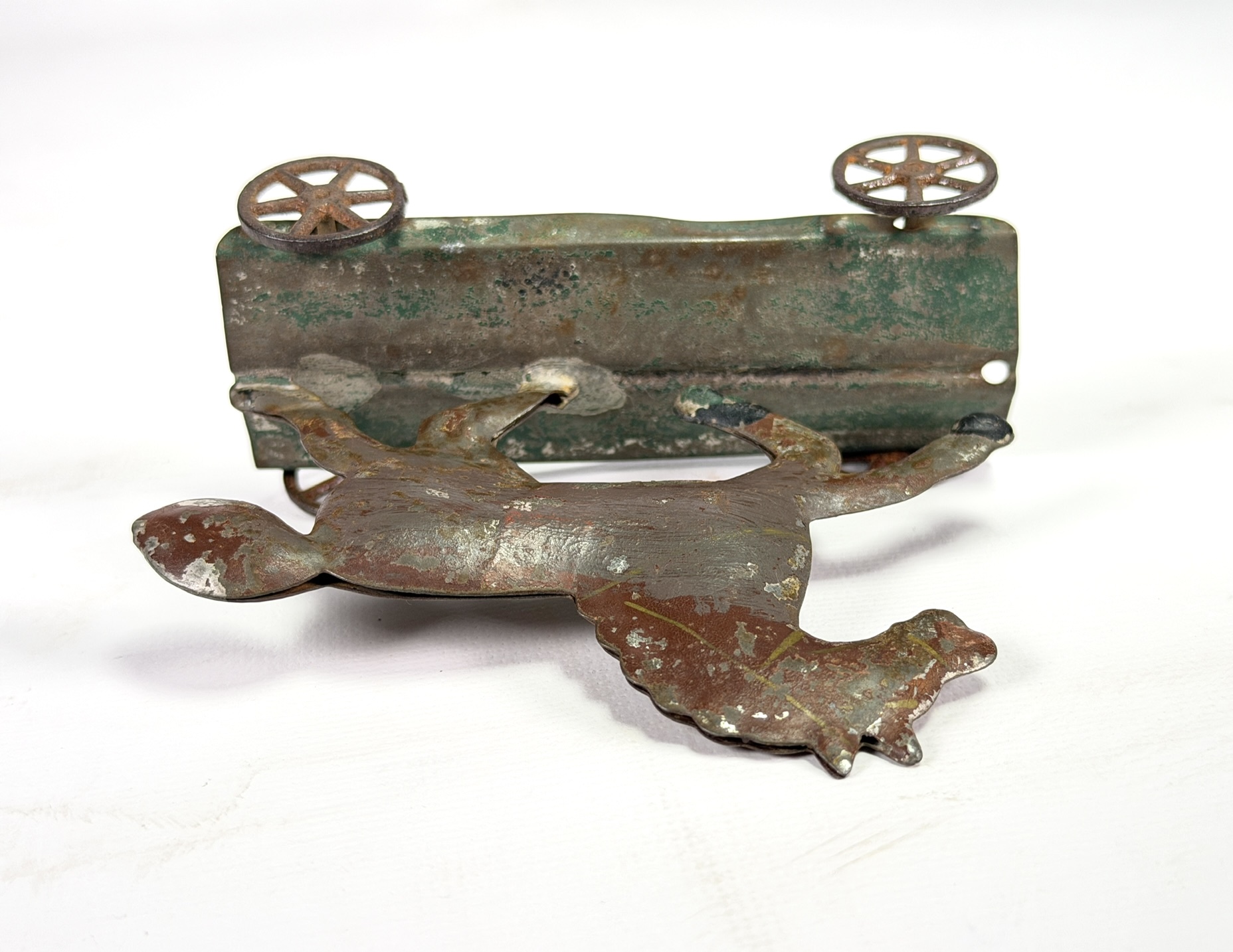 Antique Althof Bergmann Tin Horse On Platform For Sale - Image 5
