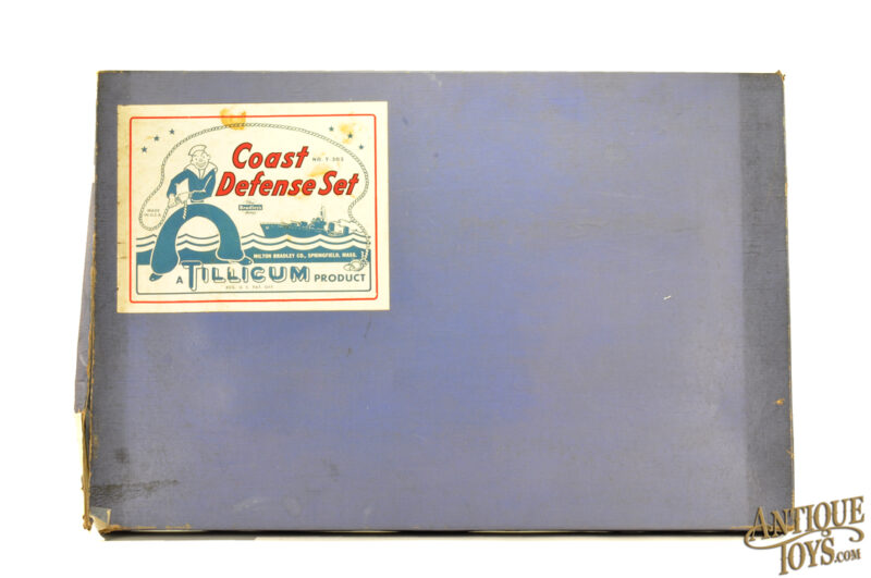 Milton Bradley Co. ca. 1930s Wooden T-303 “Tillicum Toys Coast Defense" Set in Box for Sale - Image 2