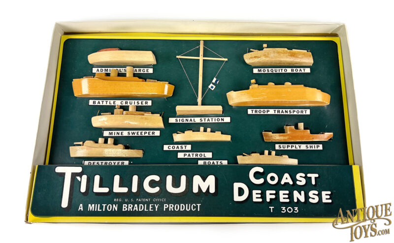 Milton Bradley Co. ca. 1930s Wooden T-303 “Tillicum Toys Coast Defense" Set in Box for Sale - Image 4