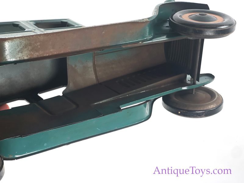 Unusual Schieble Toy & Novelty Co. Ca. 1928 Pressed Steel #7 Blue/Turquoise Sedan <FONT COLOR="ff000 ">*SOLD*</font> - Image 4