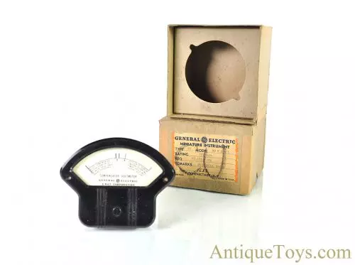General Electric GE X-Ray Corporation Type AO Compensator Voltmeter NP-97629 in Box for Sale